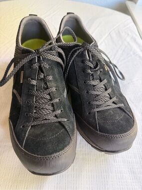 Dansko Men Size 41 Slip Resistance Vibram Rubber Superfeet